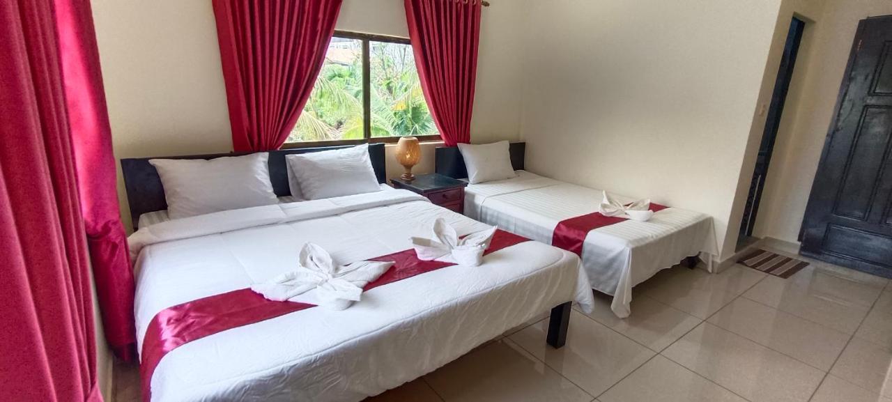 Hotel Le Cocorico Siem Reap Esterno foto
